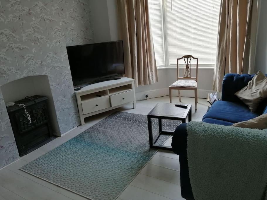 Seaside 2 Bed Terraced House With Garden Villa Hastings Exterior photo